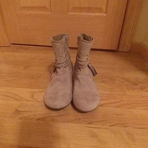 Swede ankle boots